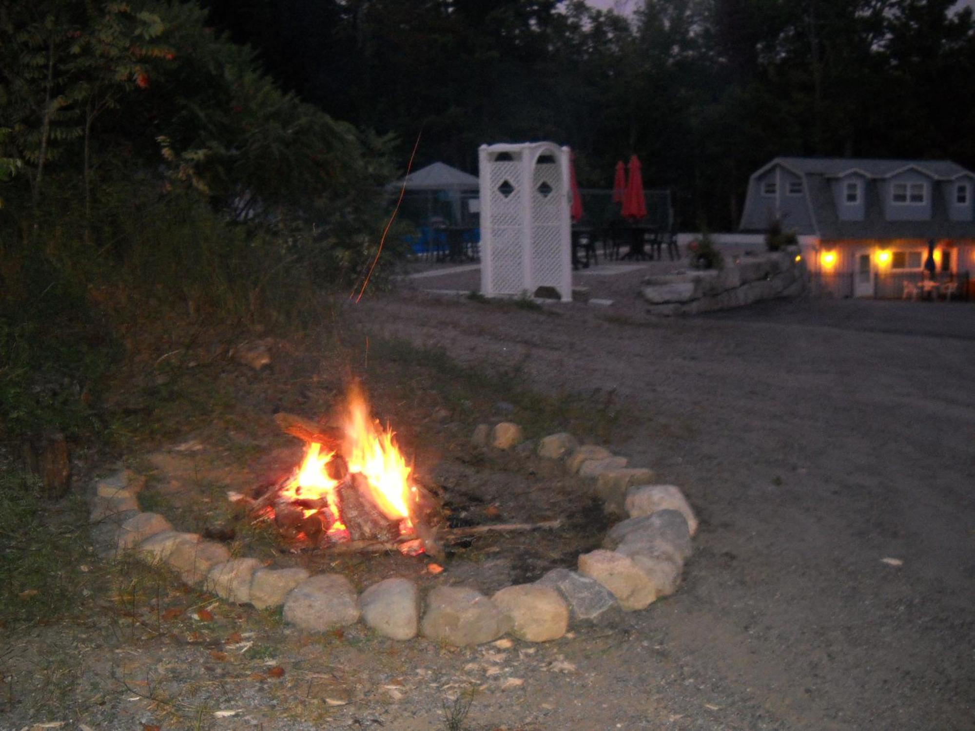 Lakeview Motel Haliburton Buitenkant foto