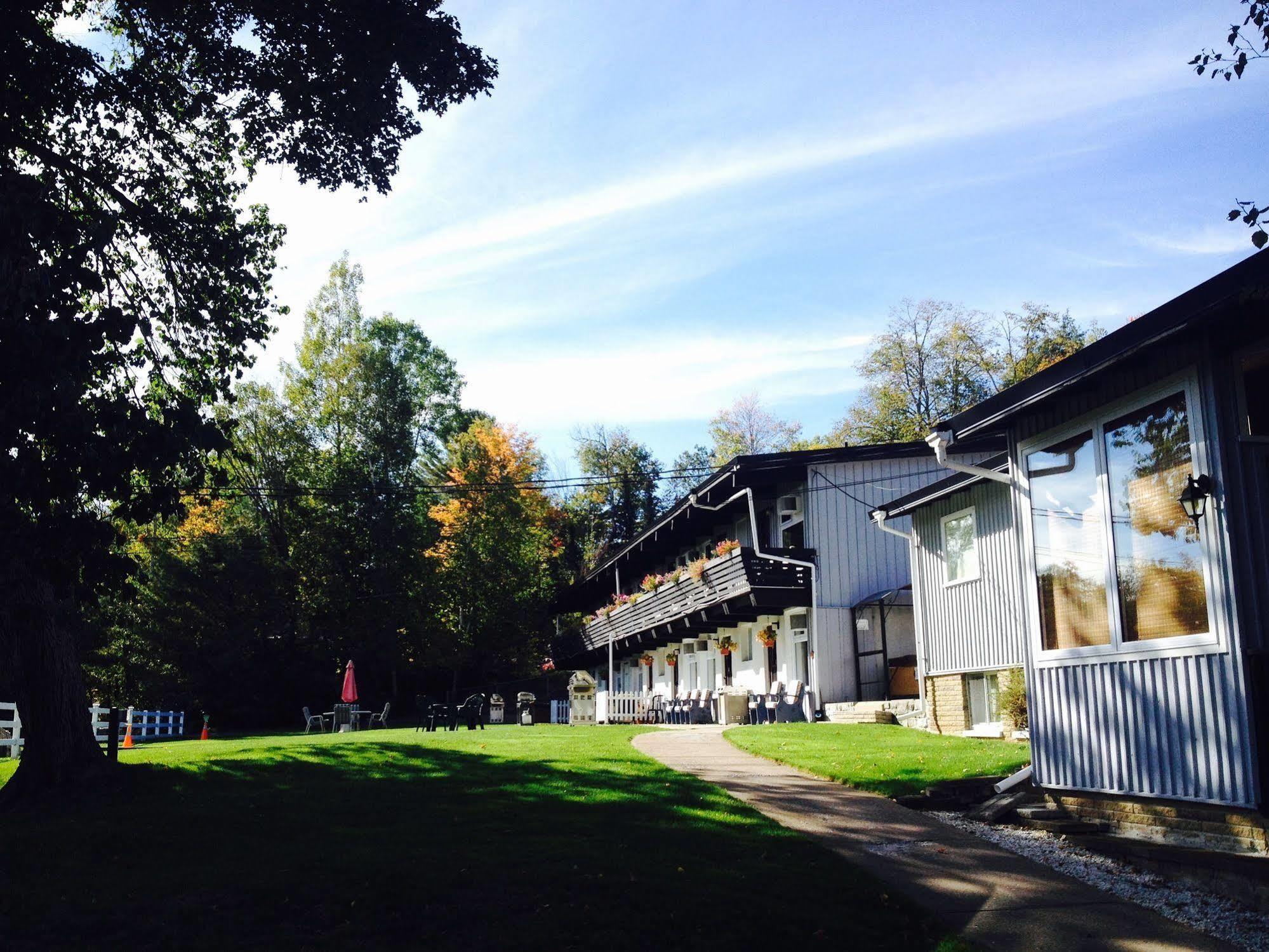 Lakeview Motel Haliburton Buitenkant foto